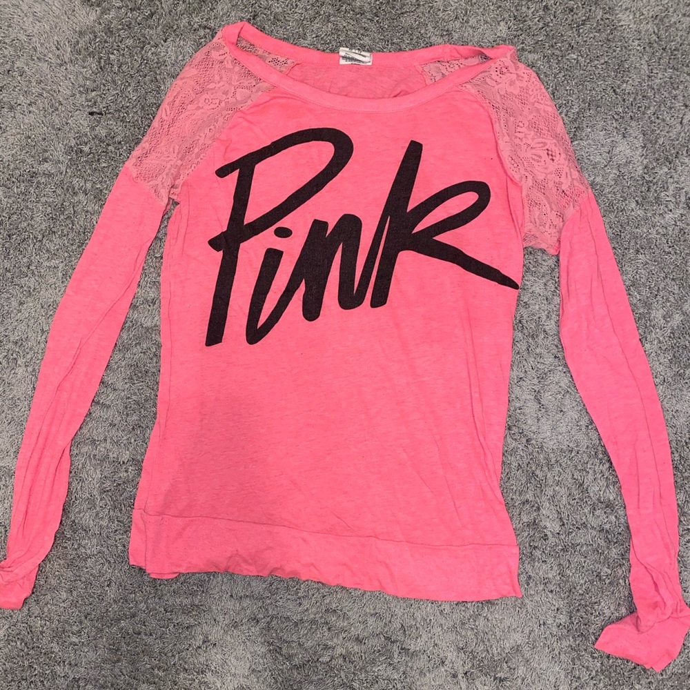 VICTORIA’S SECRET PINK LONG SLEEVE SHIRT